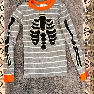 Hanna Andersson, Halloween glow in the dark pajamas, youth size 10